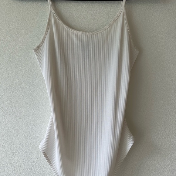 White bodysuit - Picture 2 of 4